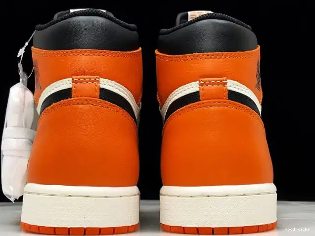 Rep Jordan AQ0818-158 Off-Louis x Air OW 1 AJ1 0619